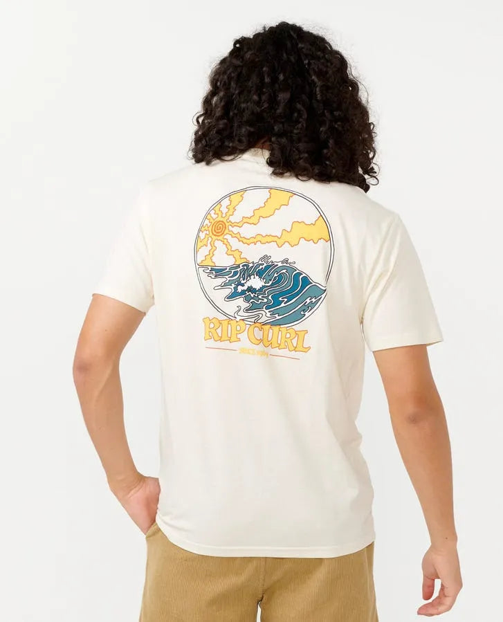 Rip Curl T-shirt Maniche Corte Da Ragazzo Raw Energy Dolphin, 100% Cotone, Morbida, Con Stampa Grafica Frontale E Posteriore Del Logo, Vestibilità Comoda, Perfetta Per Lo Skate E Il Surf.