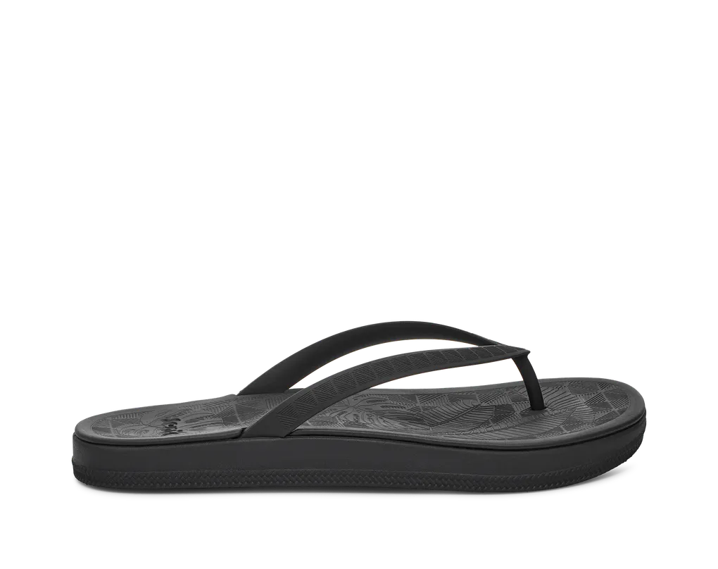 Reef footwear top near me