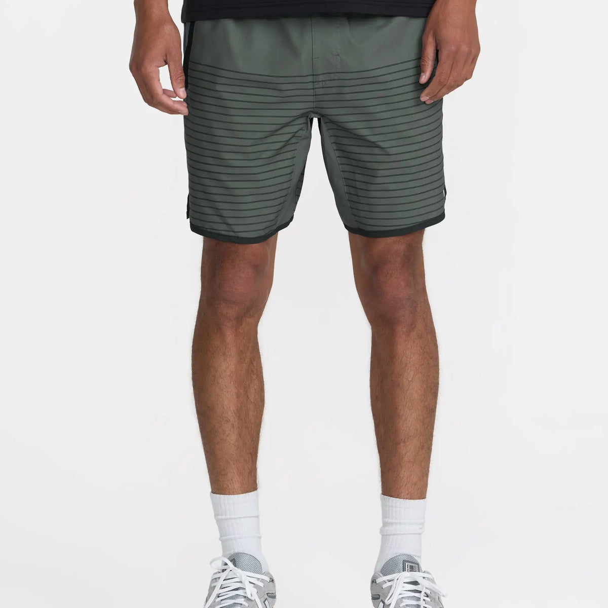 RVCA Mens Shorts Yogger Stretch Contrast 17"