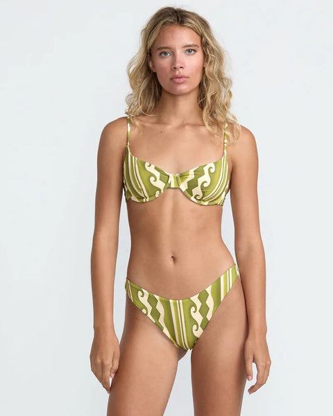 RVCA Solid Shirred Underwire Bikini Top main image 1