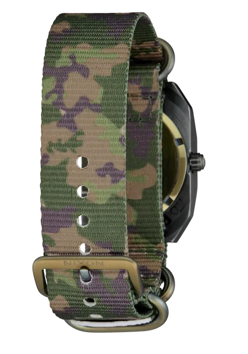 Nixon Watches Scout