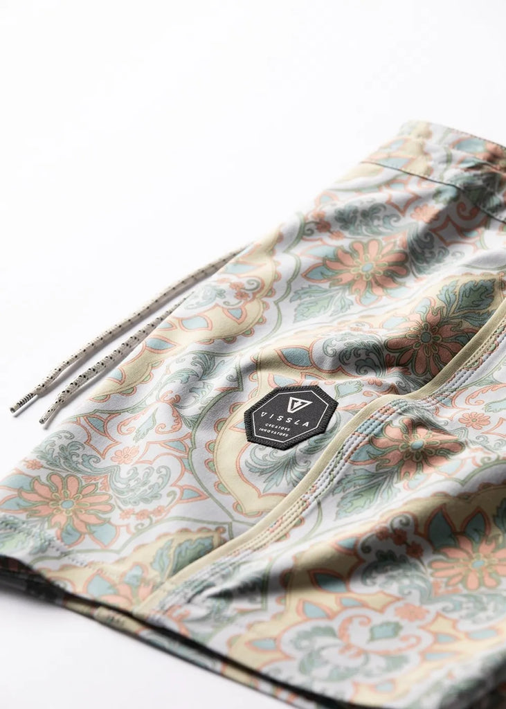 Vissla Mens Boardshorts Mundaka 17.5