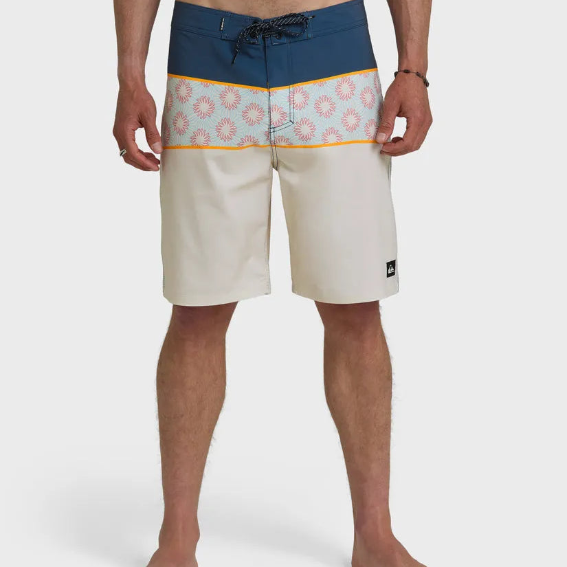 Quiksilver Mens Boardshorts Surfsilk Panel 20"