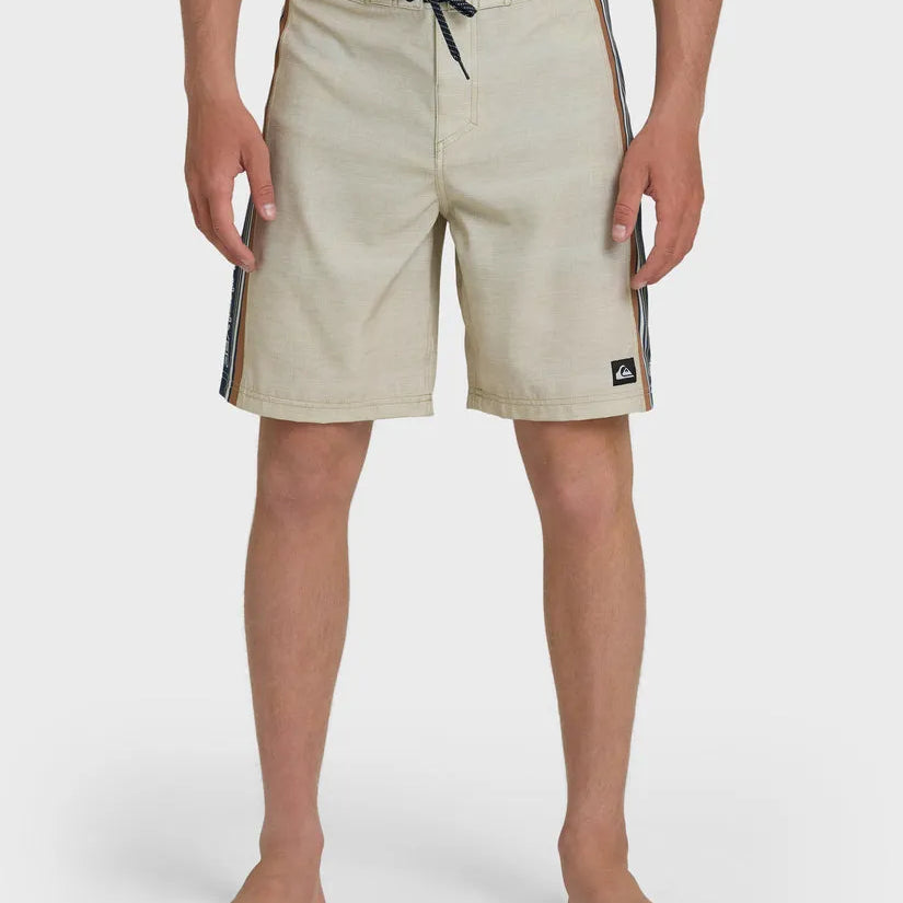 Quiksilver Mens Boardshorts Fade Lines Panel 19"
