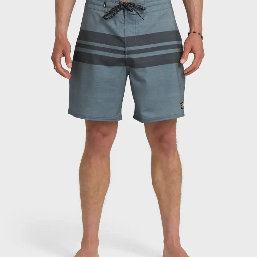 Quiksilver Mens Boardshorts Surfsilk Street 18"
