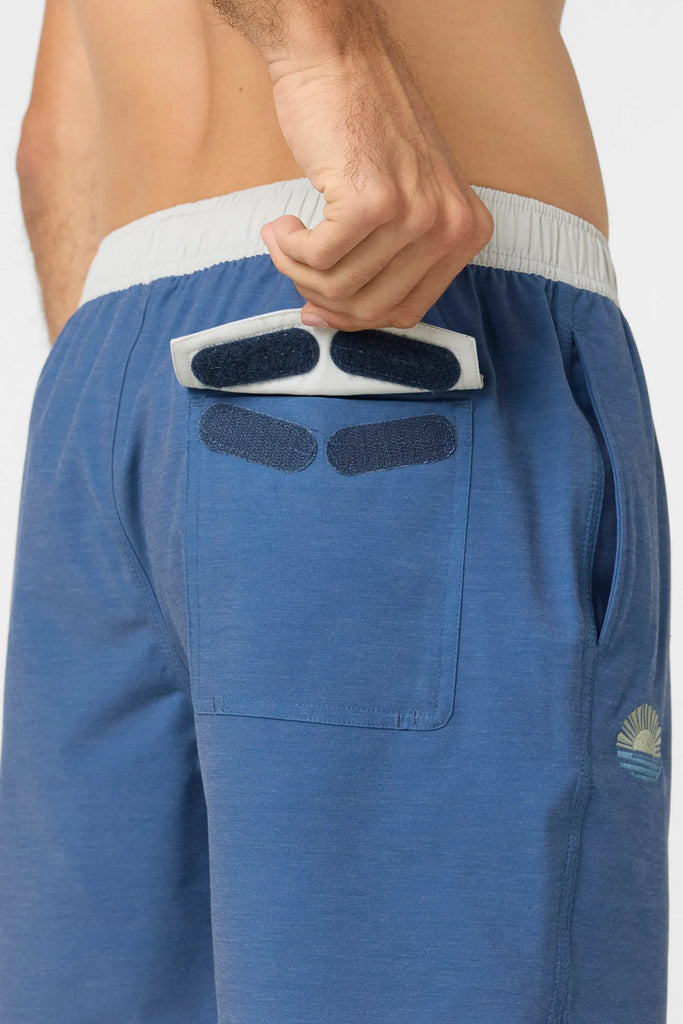 Oneill Mens Boardshorts OG Solid Scallop Volley 16