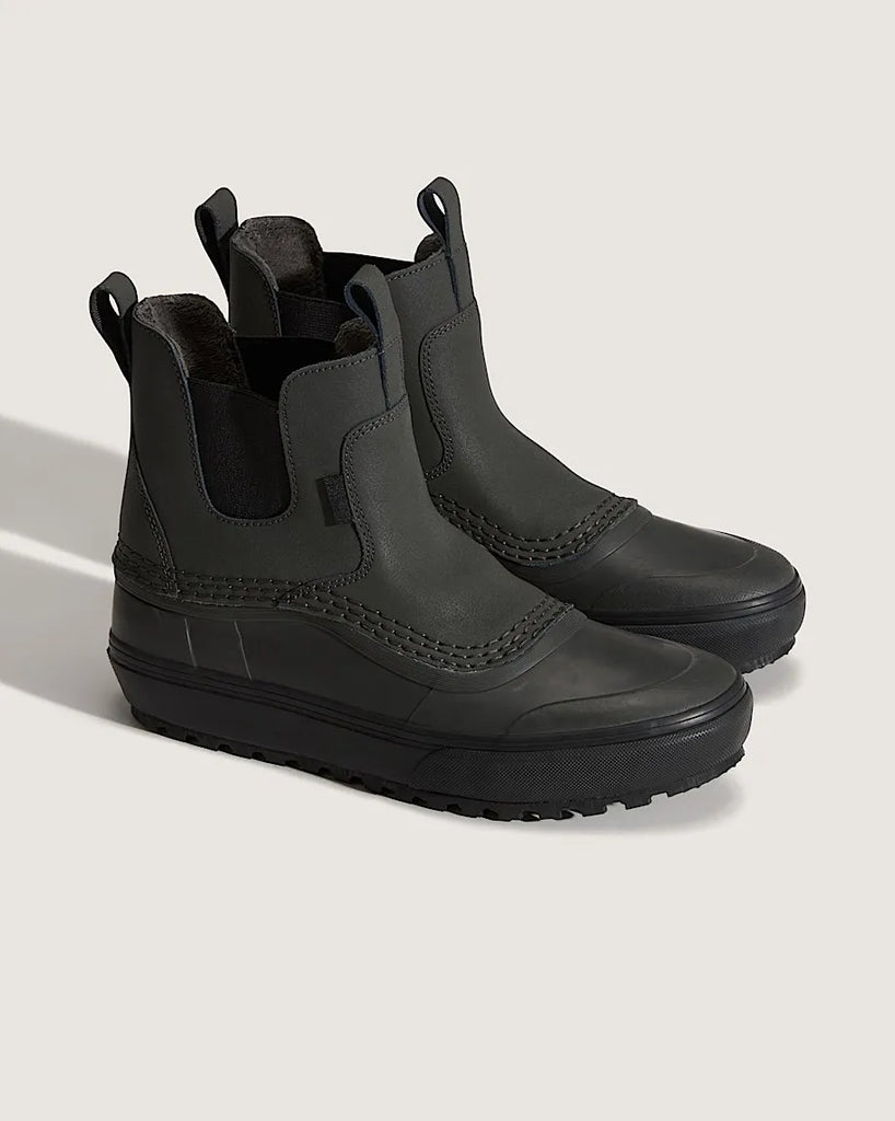 Vans Mens Snow Boots MTE Standard Mid Chelsea Waterproof