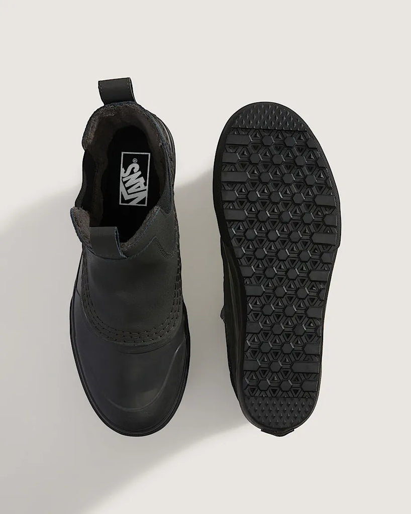 Vans Mens Snow Boots MTE Standard Mid Chelsea Waterproof