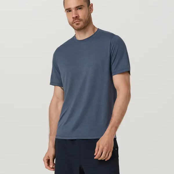 Vuori Mens Shirt Current Tech Tee