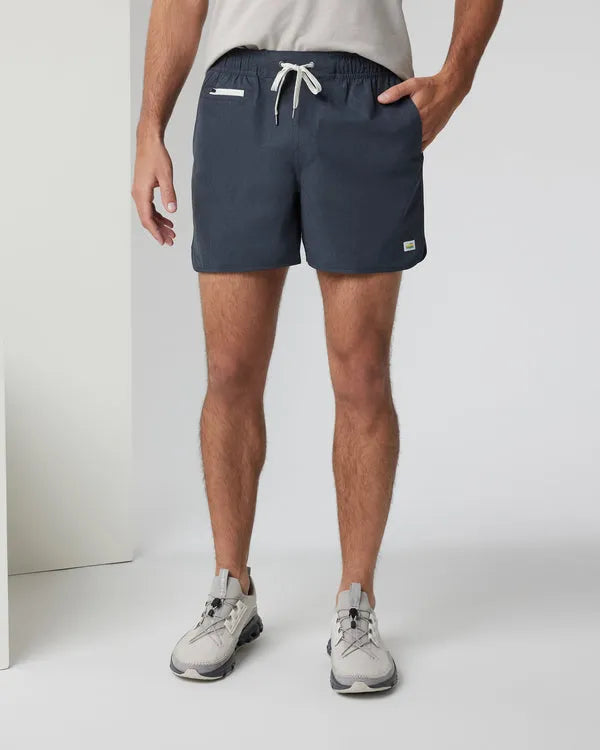 Vuori Mens Shorts Banks 5