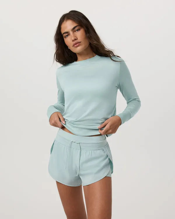 Vuori Womens Shirt Daydream Crew