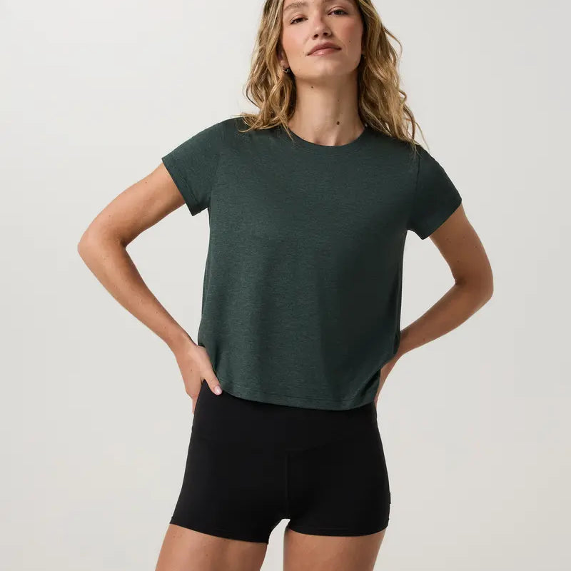 Vuori Womens Shirt Energy Classic Tee