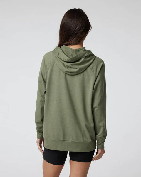 VW279HMT_FA24_W_ECOMM_fleece_B
