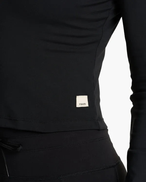 Vuori womens Shirt Studio Half Zip
