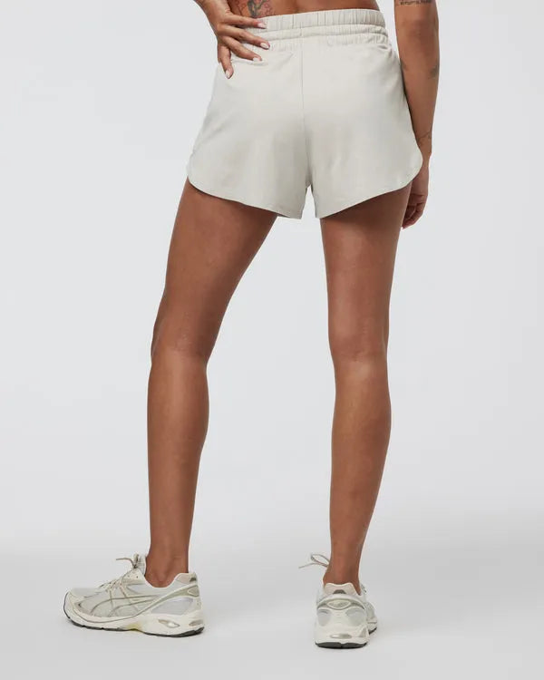 Vuori Womens Shorts Halo Performance 2.0