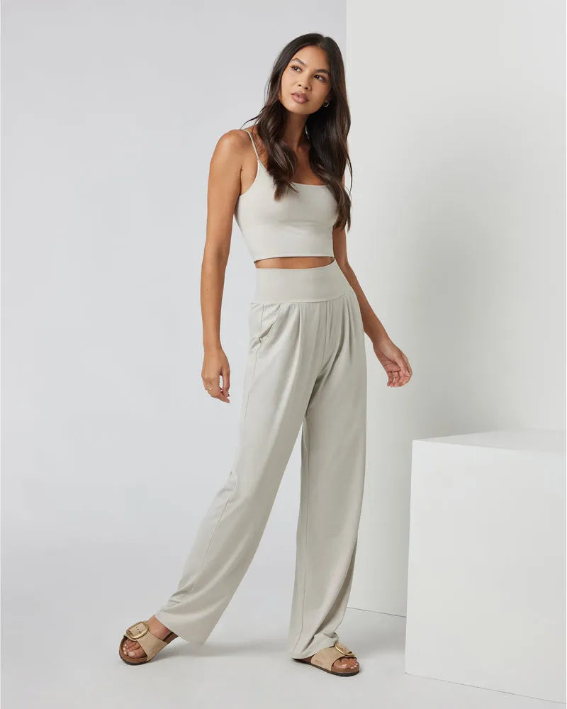 Vuori Womens Pants Lux At Ease Straight