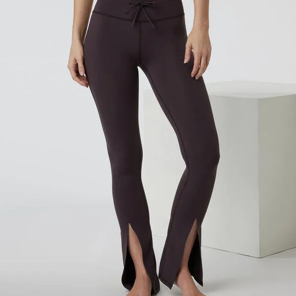 Vuori Womens Pants Daily Split Flare