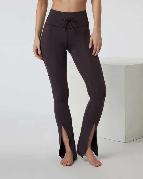 Vuori Womens Pants Daily Split Flare