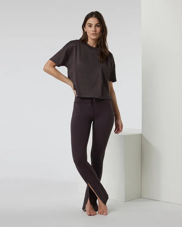 Vuori Womens Pants Daily Split Flare