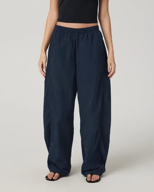 Vuori Womens Pants Retrograde Track Pant