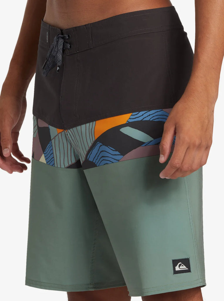Quiksilver Mens Boardshorts Surfsilk Panel 20