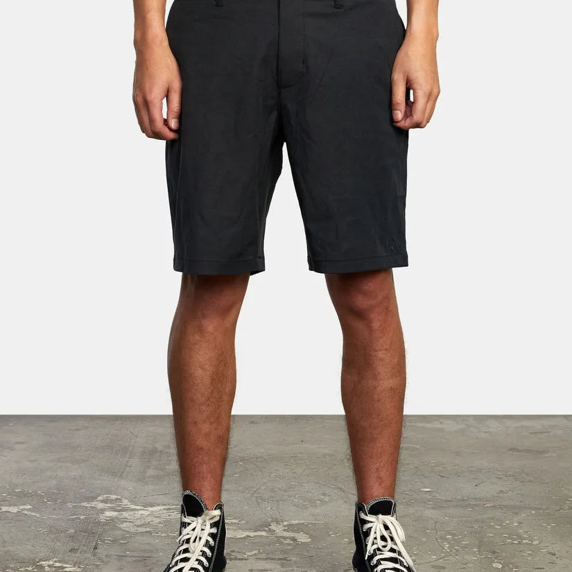 RVCA Mens Shorts Back In Hybrid 19"