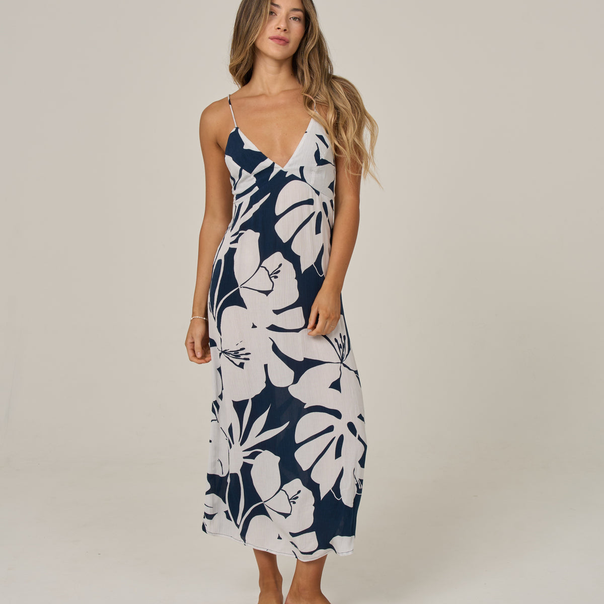 Salty Crew Womens Dress Graphic Bloom