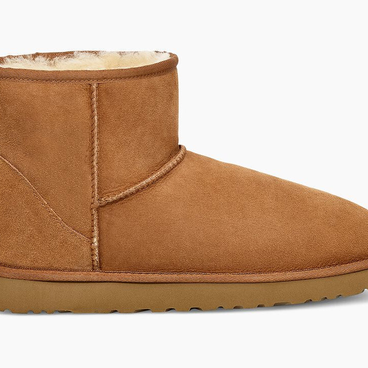 UGG® Mens Boot Classic Mini