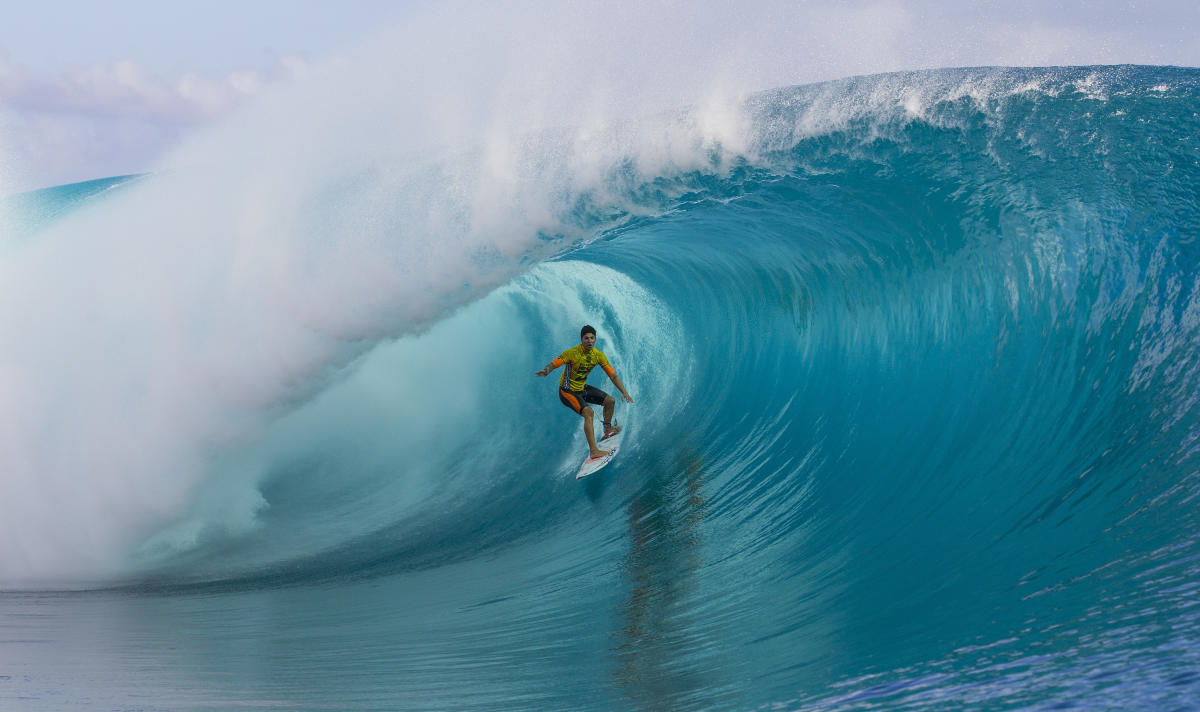 Tahiti Toss Up - Who Will Win?!