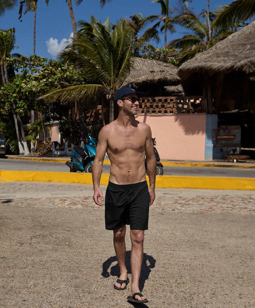 Outerknown Mens Boardshorts Nomadic Volley