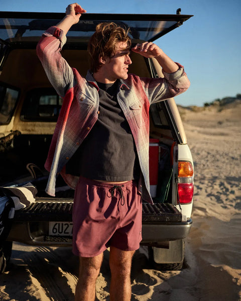 Outerknown Mens Boardshorts Nomadic Volley