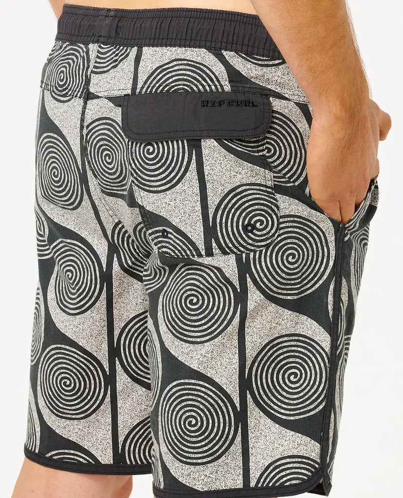 Rip Curl Mens Boardshorts Artist of the Search Sprial Volley 19