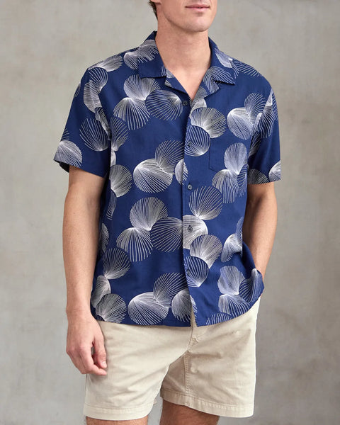 Outerknown Mens Woven The BBQ