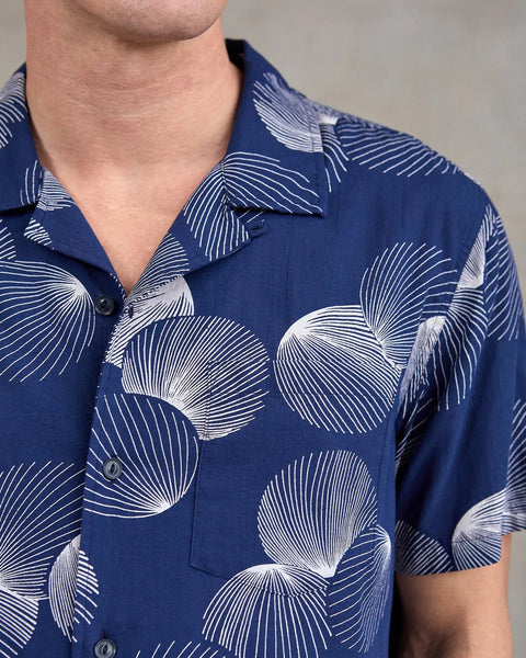 Outerknown Mens Woven The BBQ
