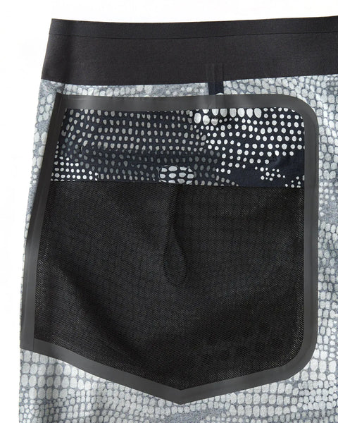 Outerknown Mens Boardshorts APEX Evolution Trunk by Kelly