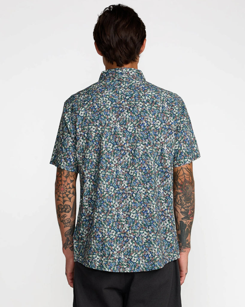 RVCA Mens Woven Heavy Bloom