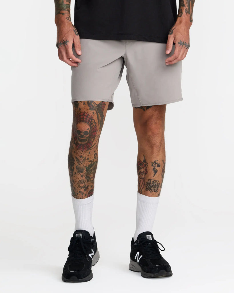 RVCA Mens Shorts Yogger Stretch 17