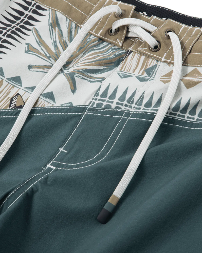 Dark Seas Mens Boardshorts Aliso 18