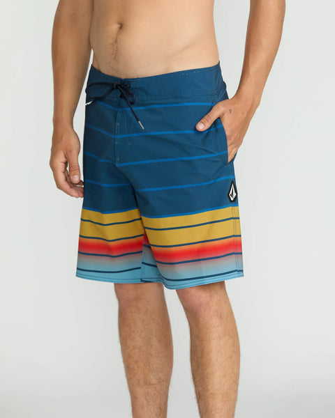 Volcom Mens Boardshorts Quarta Fade Mod