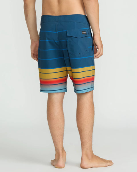 Volcom Mens Boardshorts Quarta Fade Mod