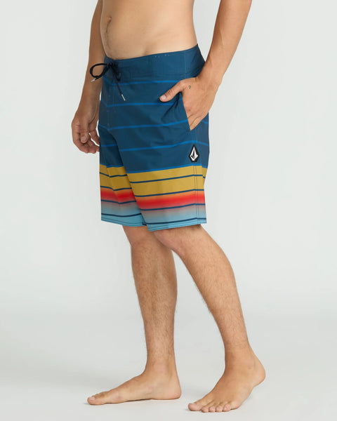 Volcom Mens Boardshorts Quarta Fade Mod