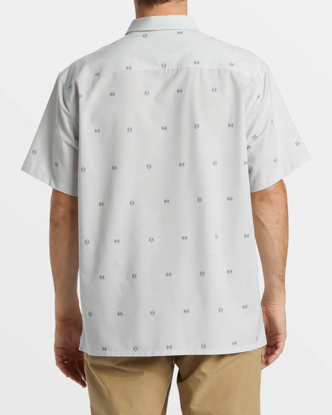 Billabong Mens Woven A/Div Surftrek Trail Short Sleeve