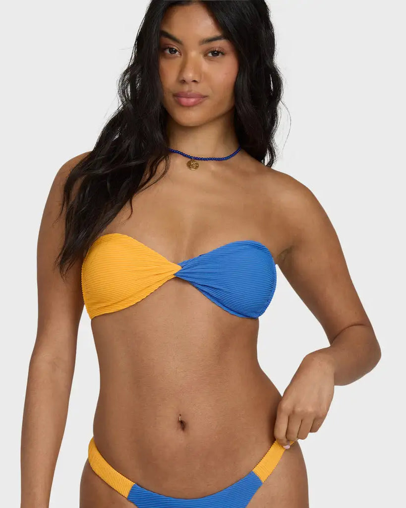 Billabong Womens Bikini Top Tanlines Twist Bandeau