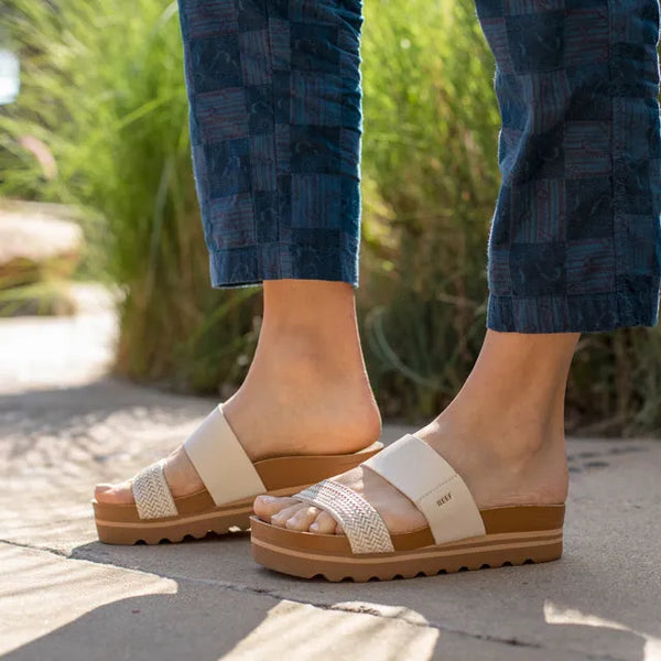 Reef Womens Sandals Cushion Vista HI