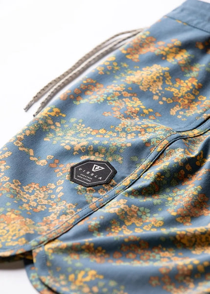 Vissla Mens Boardshorts Botanica 18.5