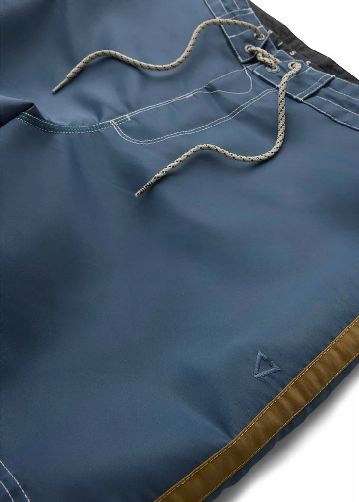 Vissla Mens Boardshorts Surf Core 16.5