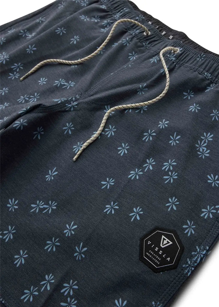 Vissla Mens Boardshorts In Bloom 16.5