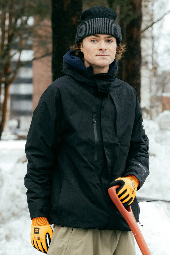 686 Men s GORE TEX Core Insulated Jacket Black