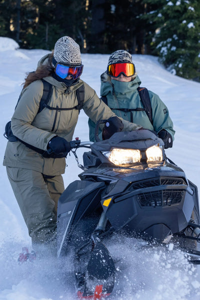 686 Womens Snow Jacket GORE-TEX Willow Insulated