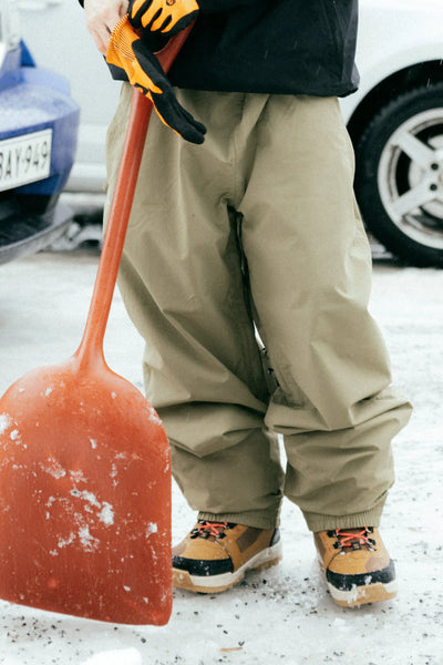 686 Mens Snow Pants GORE-TEX Dojo